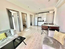 2 Bed Room Central Location-sea View Infinity Pool