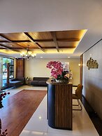 Staycation Near Burnham Park