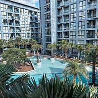 Rooftop Pool Gym 600 m to Beach C161