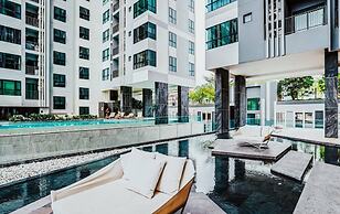 Sea View 2 Bed Room at Great Location