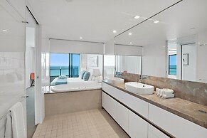 Beachfront City Oasis Soul 905