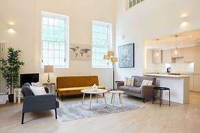 Central Tadworth Flat