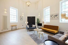 Central Tadworth Flat