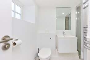 Countryside Edge Flat