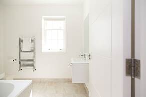 Countryside Edge Flat