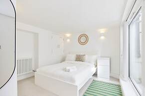 Countryside Edge Flat