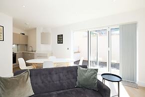 Countryside Edge Flat