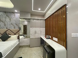 Parth King Resort Tarapith