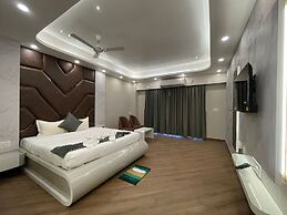 Parth King Resort Tarapith