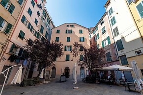 Piazza Lavagna 2