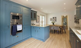 The Lindens Garden Retreat