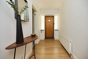 The Lindens Garden Retreat