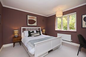 The Lindens Garden Retreat
