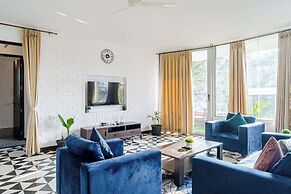 Coastal Grandeur by Da Alohas