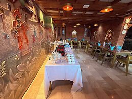 Ikonic Hotel - Bhushi Dam Lonavala