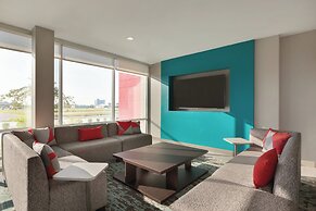 avid Hotel Bellefonte by IHG