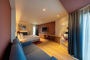 Hampton By Hilton Alicante Airport