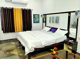 EASTERN GATE HOMESTAY