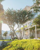 Artemis Hotel