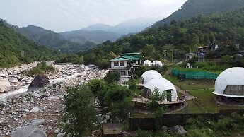 Nestonature Glamping Dharamshala