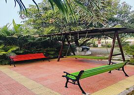 Madhuson Palms