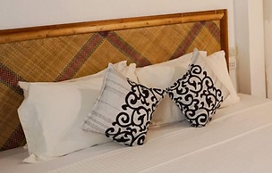 La Colonial Resort
