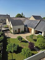 AU PIED DU LAVOIR