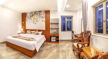 Royal Palace Dalat Hotel