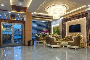 Royal Palace Dalat Hotel