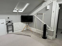 Luxury Penthouse St Chads Snowhill