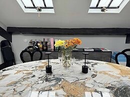 Luxury Penthouse St Chads Snowhill