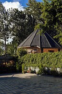 Shoki Shoki Lodge