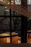 Shoki Shoki Lodge