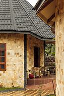 Shoki Shoki Lodge