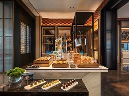 LUNGCHUEN INTERNATIONAL HOTEL