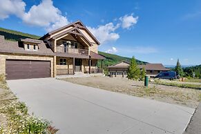 Hot Tub, Pool Table & Fireplace: 5 Mi to Breck!