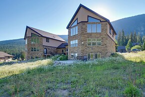 Luxe Ski Escape! Breck Home w/ Hot Tub & Game Room