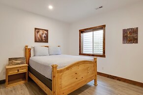 Luxe Ski Escape! Breck Home w/ Hot Tub & Game Room