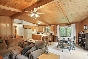 The Treehouse Lakes & Trails Cabin 3 Bedroom Cabin