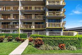 Rainforest Reef Retreat - Esplanade Ground-floor Apartment