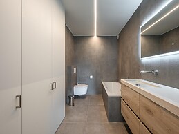 Wagram Apartment for 8 Peoples