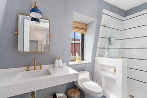 Block Island Bunk House