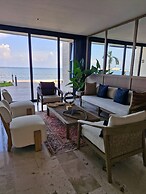 Beatiful Loft in Puerto Morelos Beach Front 9-4