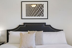 Ideal 1BR Apt - Cullom C2