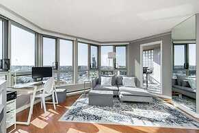 Convenient Downtown Flat