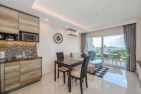 1BR Rooftop Pool Ocean View C189