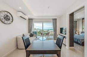 1BR Rooftop Pool Ocean View C189