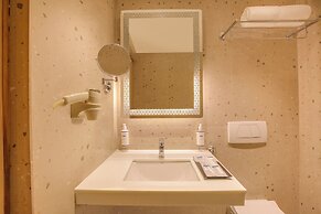 Keys Lite by Lemon Tree Hotels Krishna