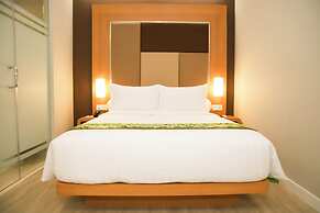 Front One Hotel Papua Lestari