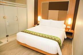 Front One Hotel Papua Lestari